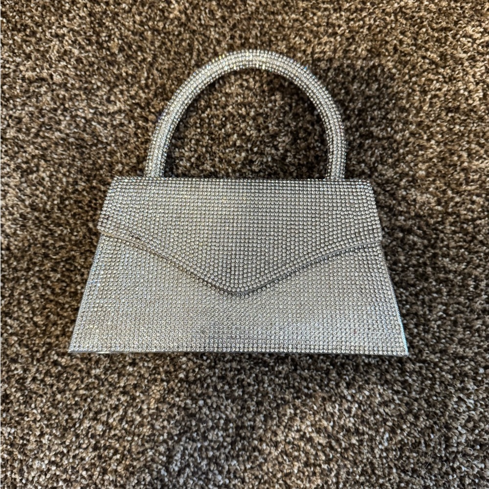 Elegant Silver Handbag